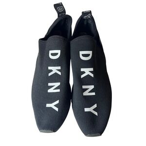DKNY Women's Abbi Lightweight Slip On Comfort Sneaker, Black/White Size 10M